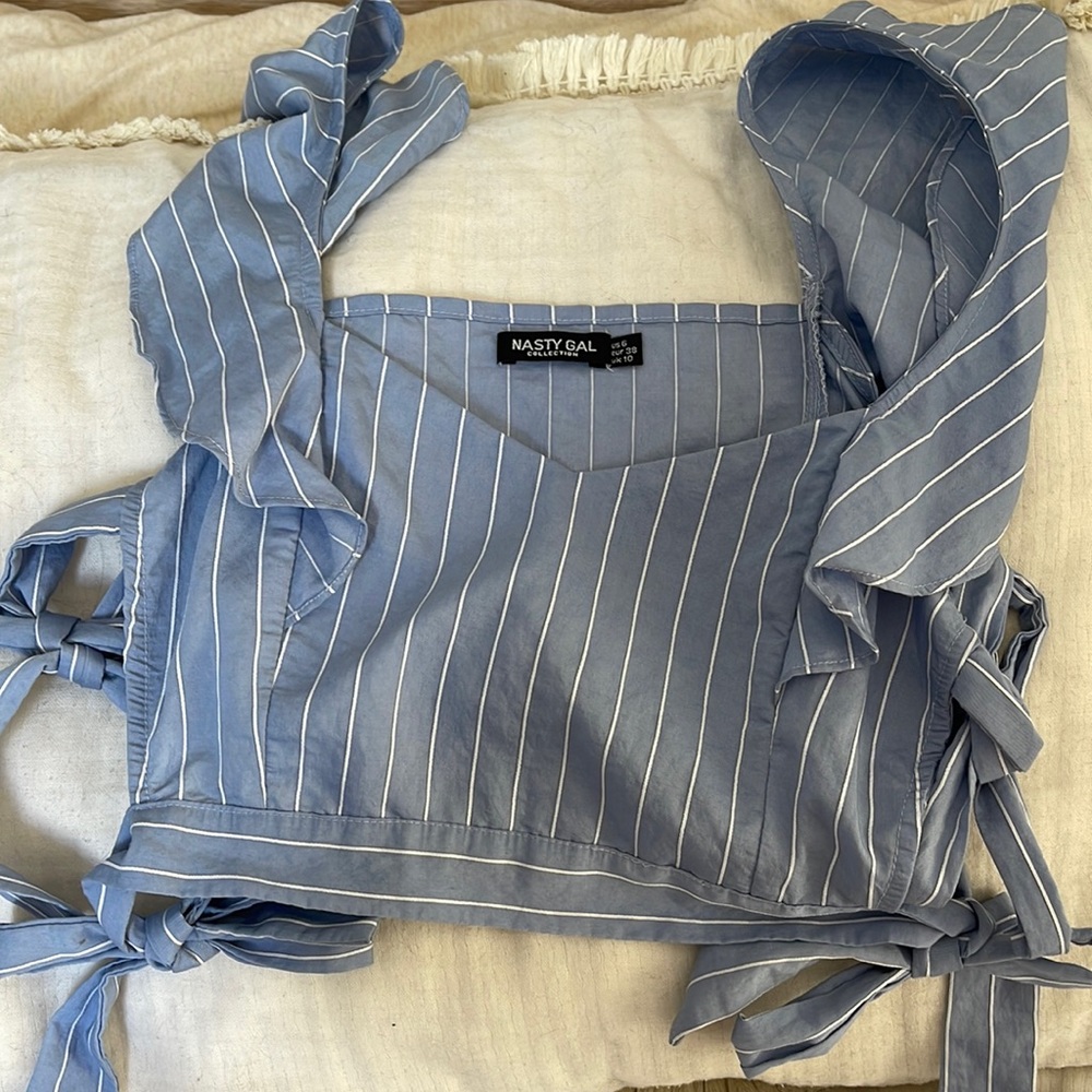Nasty gal crop top